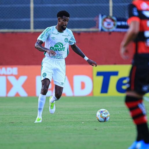 Jogando na Bahia Chapecoense empata e desperdiça chance de reassumir a liderança