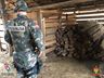 Polícia Militar Ambiental apreende palanques na fronteira 
