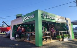 Sicredi inova com estande ampliado e taxas especiais na Expo Cedro 2025