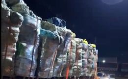 Polícia Federal flagra caminhões com cargas ilegais na fronteira entre Paraná e Argentina