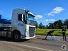 VÍDEO: Concessionária e PRF entregam lanches a caminhoneiros na BR-282