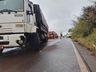 Caminhão e carro colidem na SC-480 e deixa duas vítimas feridas