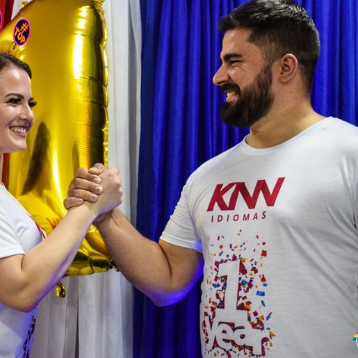 KNN Idiomas completa um ano em São Miguel do Oeste