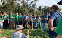 Guarujá do Sul realiza mais uma atividade do programa “Junho Verde”  
