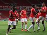 Internacional bate o Palmeiras na despedida de D’Alessandro e sobe para o G4