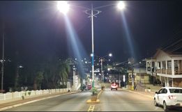 Prefeitura conclui instalação de lâmpadas de LED em Iporã do Oeste