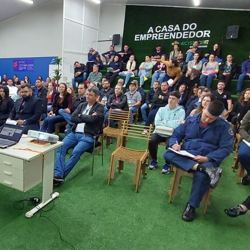 Comissão da Faismo 2022 promove reunião com expositores