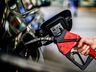 Petrobras reduz preço da gasolina em 4,66% para distribuidoras 