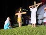 Encenação de Paixão e Morte de Cristo reúne grande público em Itapiranga