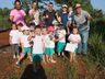 Alunos fazem visita ao Lago Municipal e participam de plantio de árvores em Cedro