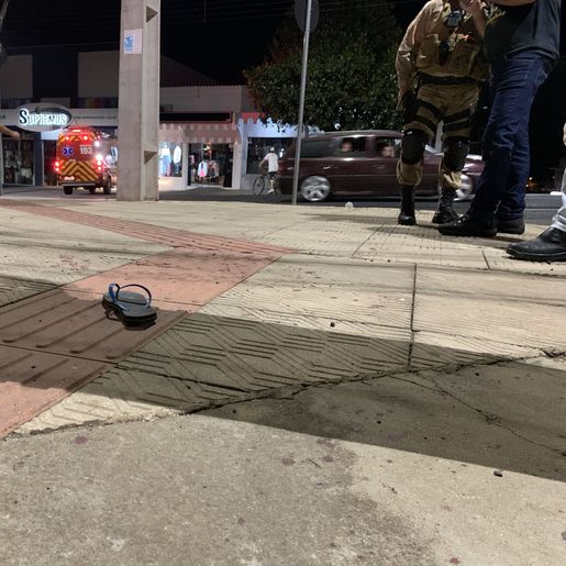 VÍDEO: Briga em bar termina com pelo menos dois feridos em SMOeste