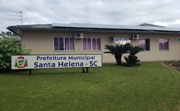 Prefeitura afasta secretário flagrado transportando munições em veículo da saúde