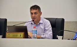 Precisamos retomar as atividades normais, afirma presidente da Câmara 