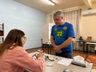 Candidato a prefeito, Edenilson Zanardi, vota na escola La Salle 