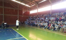 PALESTRA: “Quanto Custa o Seu Sonho?” é realizada em escolas