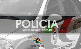 Veículo é furtado em frente de estabelecimento em São José do Cedro