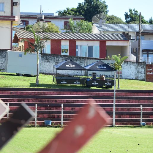 Com esquema especial de segurança, Guarani e Cometa decidem vaga para final