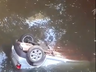 Homem morre após veículo que conduzia cair de ponte na região