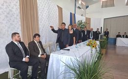 Michel Barth e Auri Mathias são empossados em Iporã do Oeste
