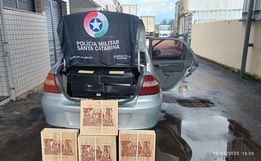 PM apreende carga de vinho argentino avaliada em R$ 140 mil em São José do Cedro