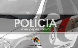 Homem morre e gestante fica ferida por facadas 