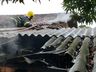 Idoso elimina vespas e causa princípio de incêndio em residência na linha Cristo Rei