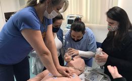Profissionais do Hospital Regional recebem treinamento em suporte avançado à vida 