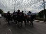 Tradicionalistas promovem cavalgada em homenagem ao Dia do Gaúcho em SMO