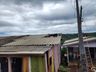 Temporal causa destelhamentos de casas em Itapiranga