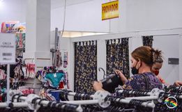 Prova de roupas em lojas é liberada pelo governo de Santa Catarina