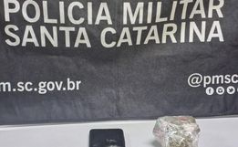 Homem é preso com drogas após tentar fugir da polícia em Dionísio Cerqueira