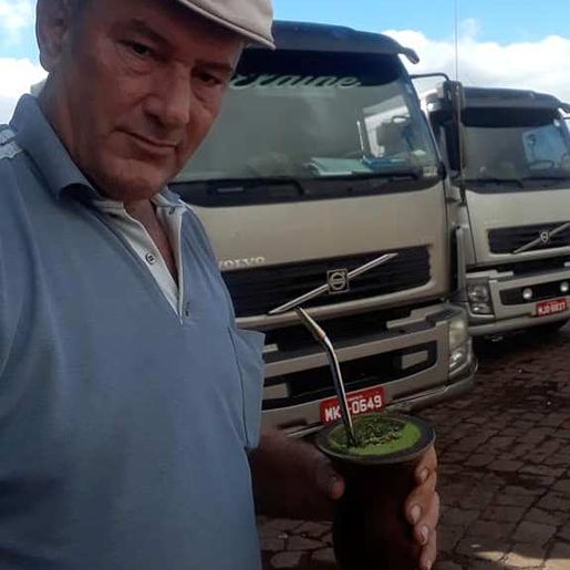 Motorista de Tunápolis morre em colisão frontal entre caminhões no RS