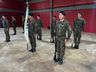 Militares do Exército prestam juramento à Bandeira em solenidade do Dia do Soldado