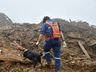 Bombeiros de Santa Catarina chegam a Petrópolis para auxiliar nas buscas