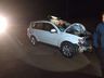 Carro colide em animal na SC-480, motorista fica ferido e boi morto