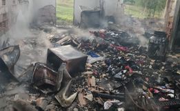 Casa é destruída por incêndio no interior de Guarujá do Sul