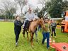 Apae de Itapiranga realiza atividades de Equoterapia com alunos