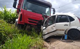 Motorista morre após colidir frontalmente contra caminhão em Concórdia
