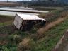 Saída de pista de caminhão deixa condutor ferido na BR-158