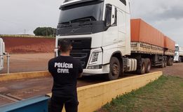PC prende 4 homens em flagrante pelo furto de 43 toneladas de milho na região 