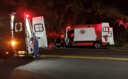 Acidente envolvendo ambulância do Samu de SMOeste deixa um morto e outros feridos