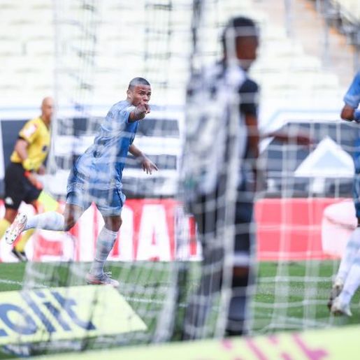 Na Estreia do Brasileirão Grêmio perde para os reservas do Ceará