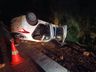 Motorista fica preso dentro de veículo após saída de pista seguida de capotamento na BR 163 