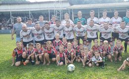 Tudo igual na semi do Regional 