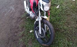 Motociclista desvia de colisão e sofre ferimentos em queda na SC-163