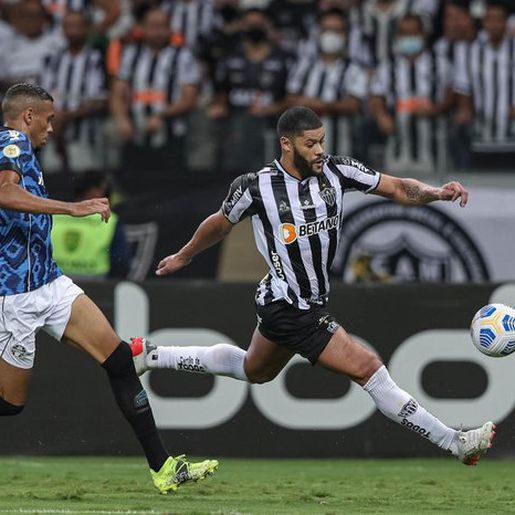 Grêmio faz bom jogo mas peca nas chances e perde para o galo no Mineirão