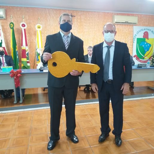 Ex-prefeito de Barra Bonita deixa mais de R$ 6 milhões em caixa