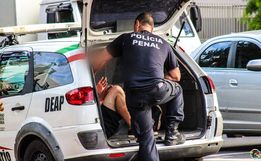 Após ser solto, homem é preso por desacato e dano em São Miguel do Oeste