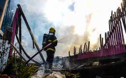 VÍDEO: Casa é destruída por incêndio em São Miguel do Oeste