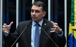 Aliados avaliam que carta de Bolsonaro “oficializa de vez” nome de Flávio à Presidência